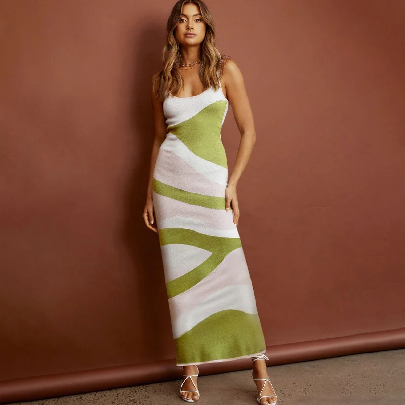 Clothing that’s as bold as you are   Contrast Abstract Print Scoop Neck Spaghetti Strap Bodycon Maxi Slip Sweater Dress