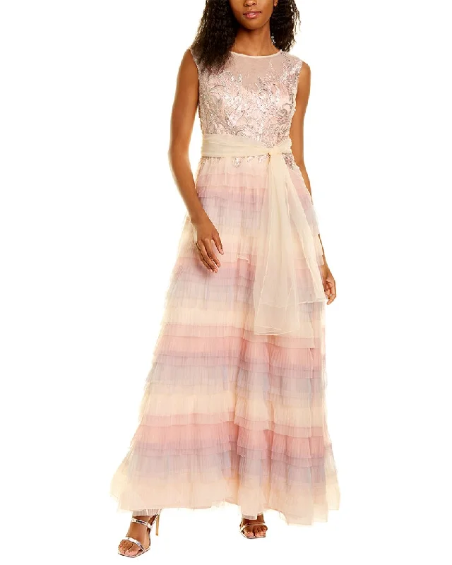 Chic and comfortable clothing for busy women   Carla Ruiz Sleeveless Maxi Dress