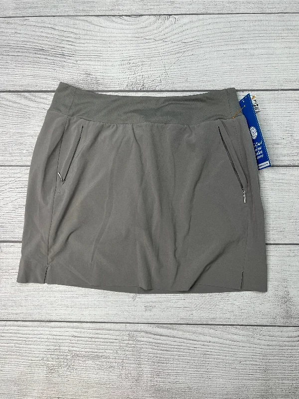 Women’s clothing to inspire confidence and beauty   Athletic Skirt Skort By Athleta In Grey, Size: M